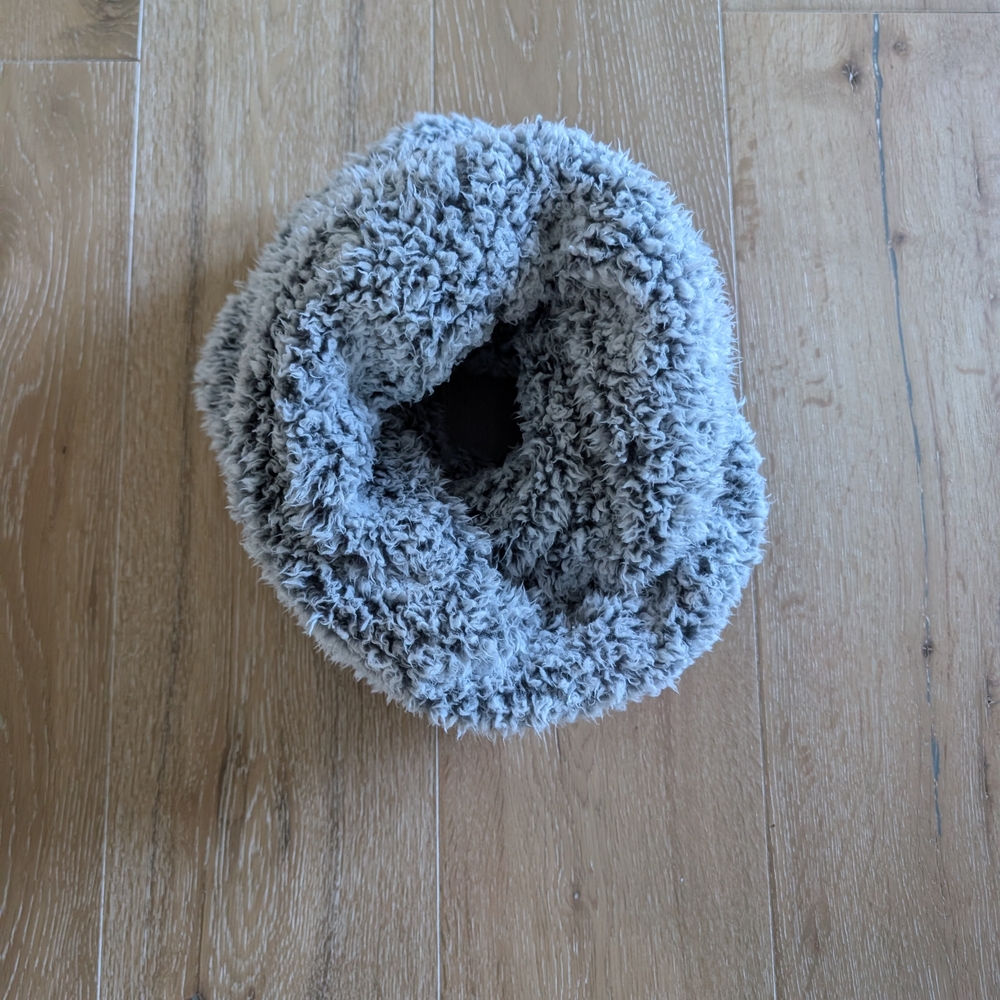 Cozy Plush Faux-Fur Infinity Scarf - Light Gray